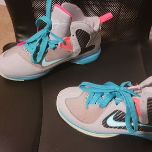 Nike LeBron 9 southbeach